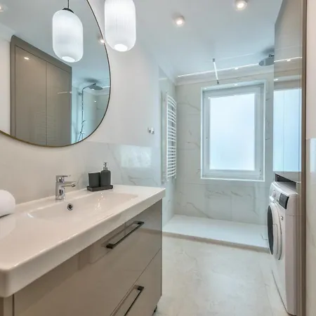 Апартаменти Dr - Aurora